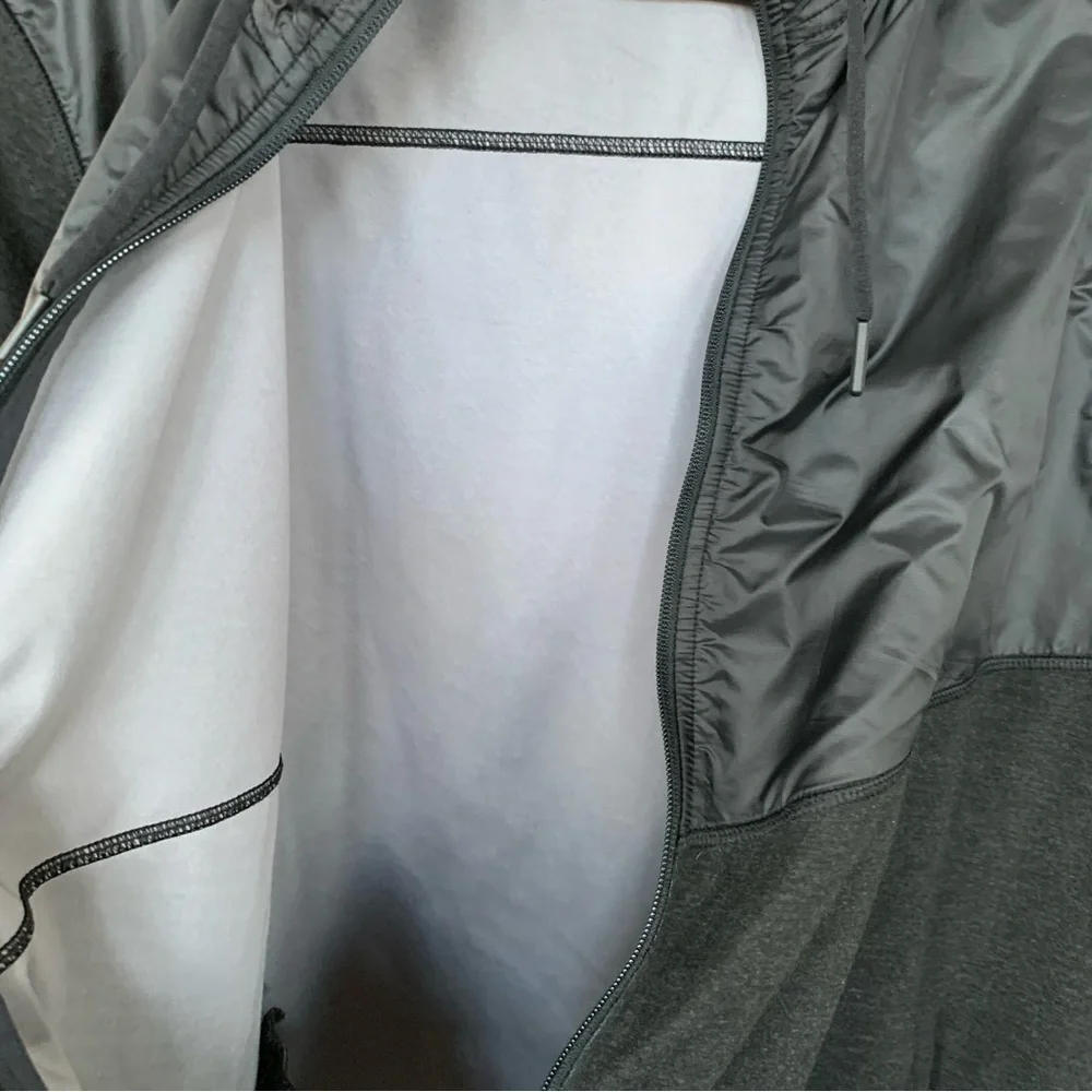 RHONE dark gray